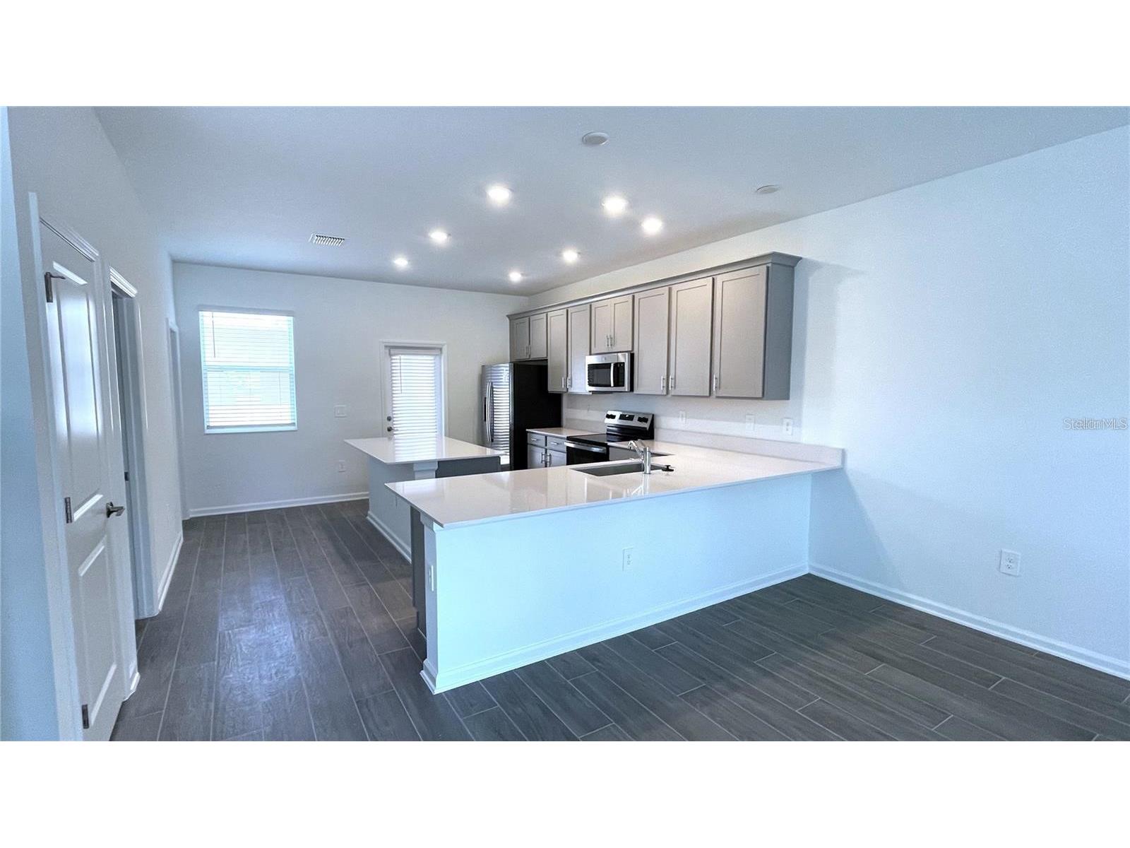 1663 Cross Prairie Parkway Kissimmee FL 34744 S5146577 image4