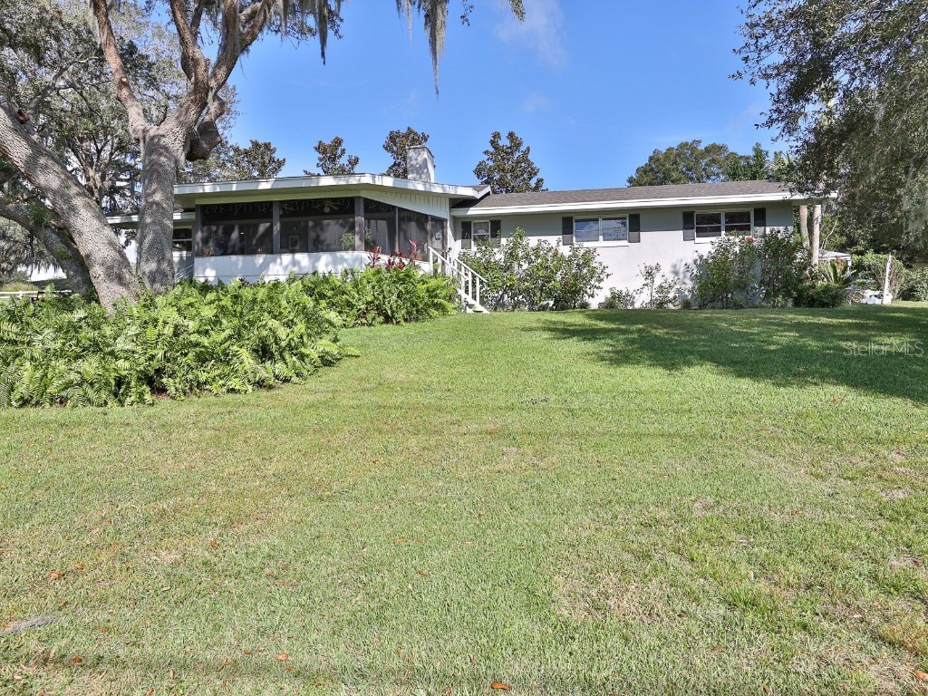 16632 Jalarmy Road Clermont FL 34715 - LAKE MINNEOLA G5063201 image1