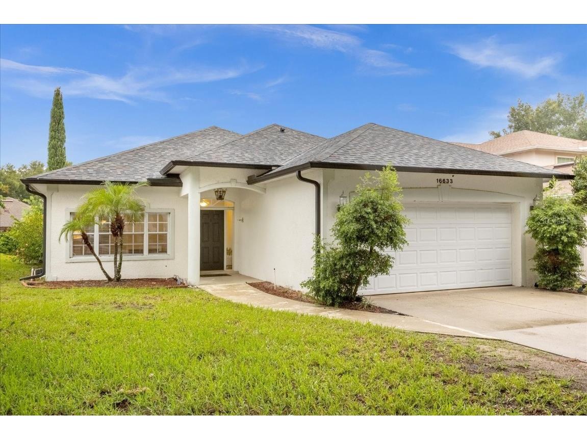16633 Crystal Cove Clermont FL 34711 - SPRING LAKE LAKE MINNEOLA G5084706 image1