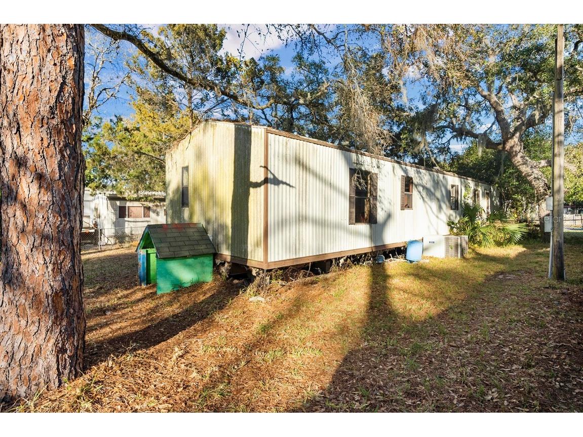 16633 Hill-N-Dale Hudson FL 34667 W7852441 image1