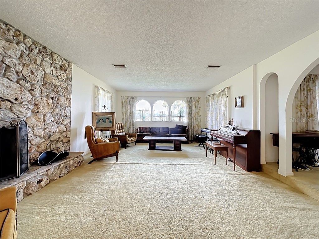 16635 County Road 450 Umatilla FL 32784 - CRESANT LAKE O6346783 image16