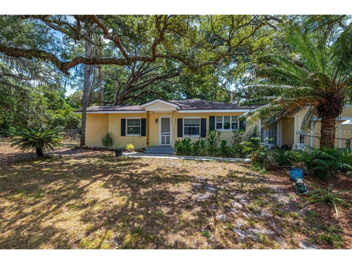 16637 Livingston Avenue Lutz FL 33559 T3534333 image1