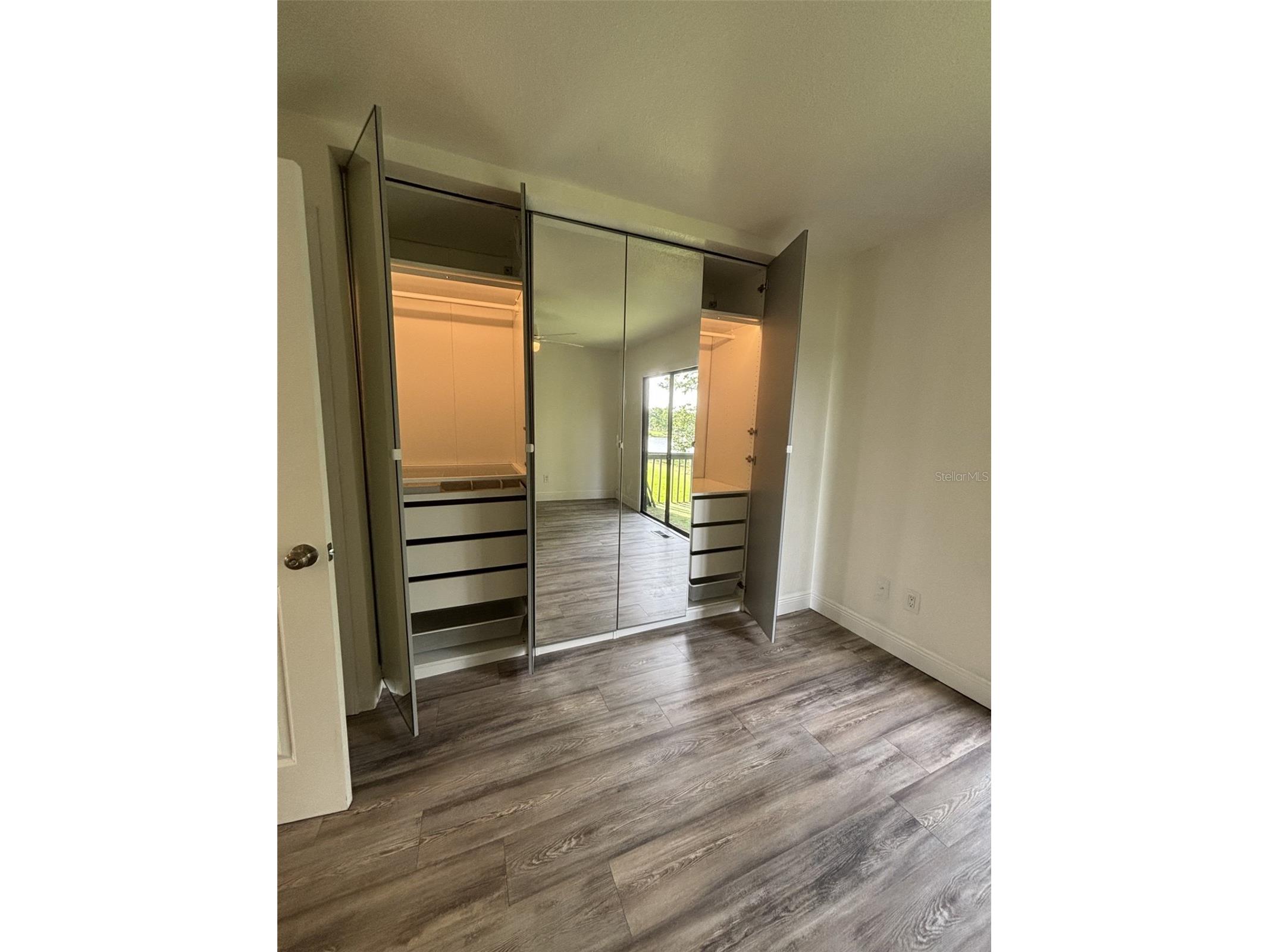 16638 Brigadoon Drive Tampa FL 33618 TB8530673 image17