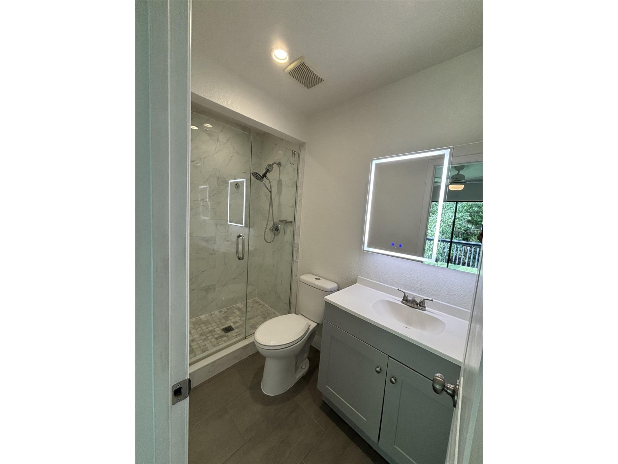 16638 Brigadoon Drive Tampa FL 33618 TB8530673 image23