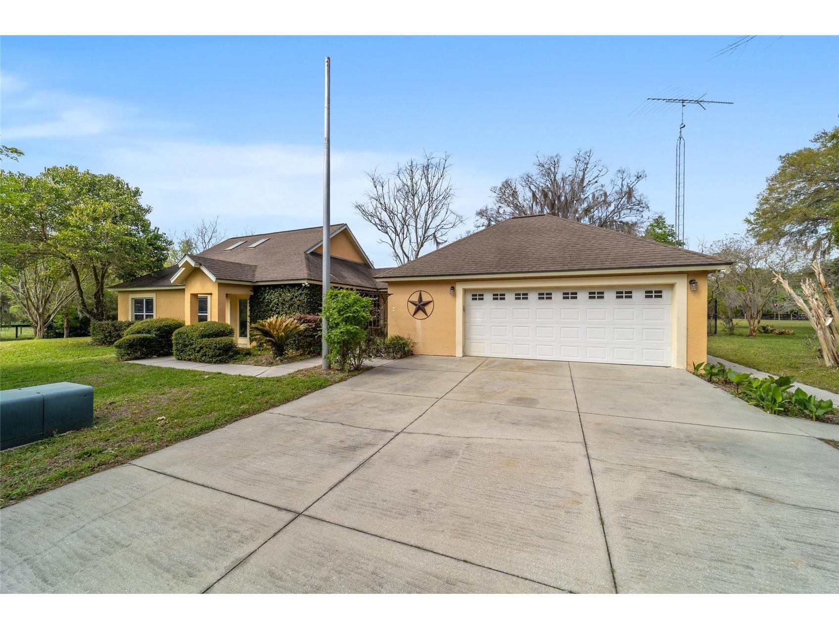 16638 N Highway 329 Reddick FL 32686 OM721425 image88