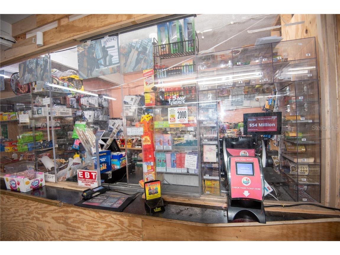 1664 15th Avenue S Saint Petersburg FL 33712 TB8373381 image10