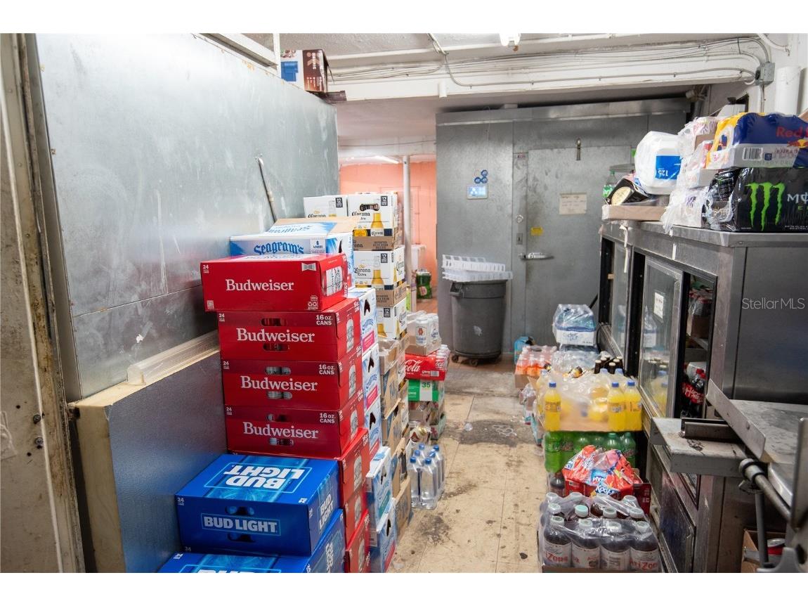 1664 15th Avenue S Saint Petersburg FL 33712 TB8373381 image18