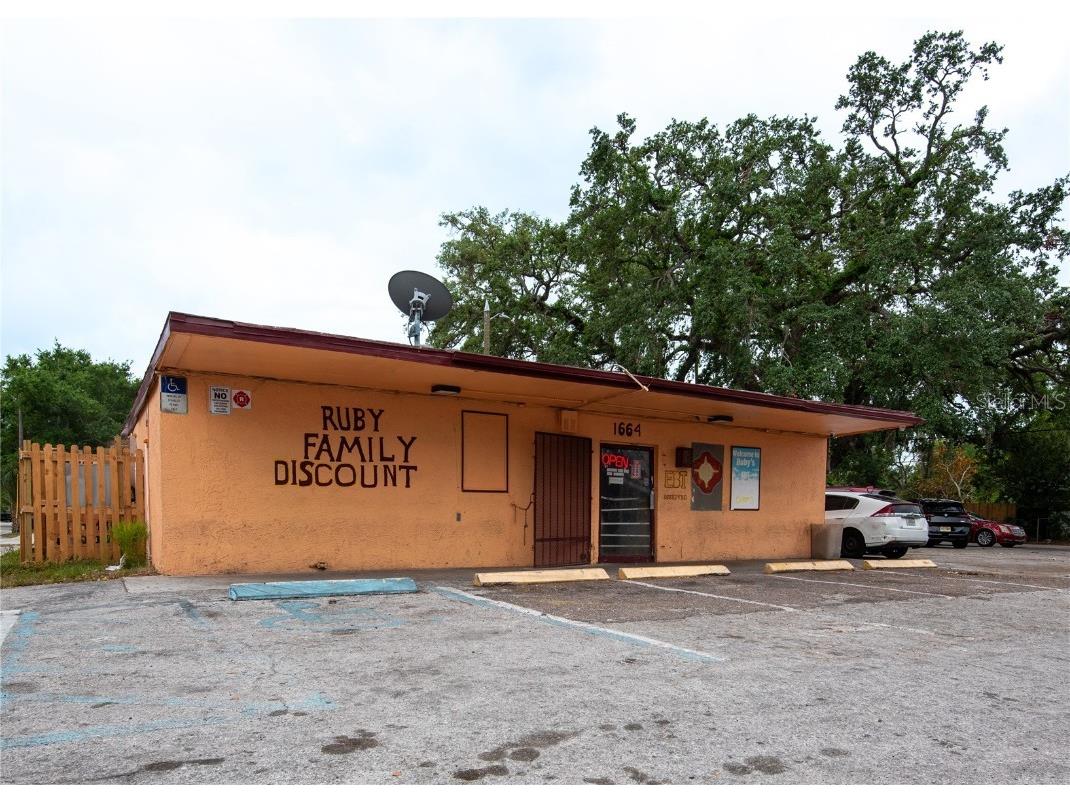 1664 15th Avenue S Saint Petersburg FL 33712 TB8373381 image2