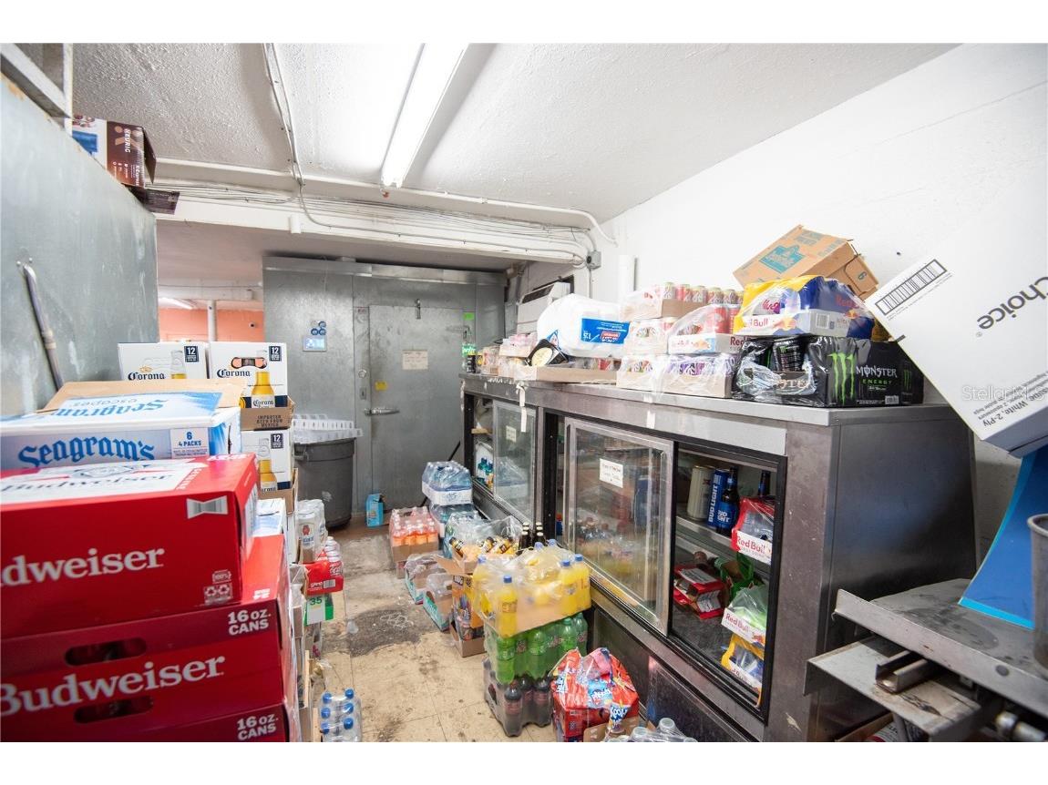 1664 15th Avenue S Saint Petersburg FL 33712 TB8373381 image21