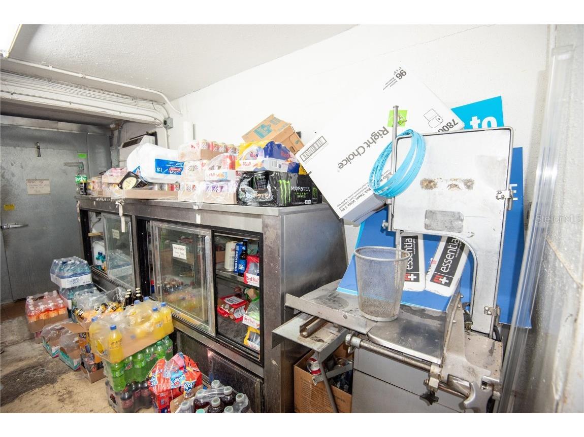 1664 15th Avenue S Saint Petersburg FL 33712 TB8373381 image22