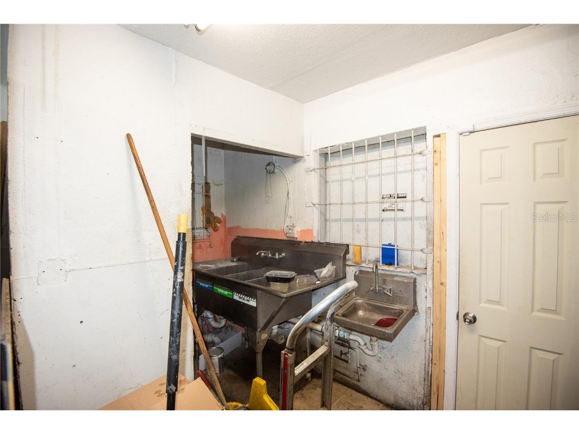 1664 15th Avenue S Saint Petersburg FL 33712 TB8373381 image23