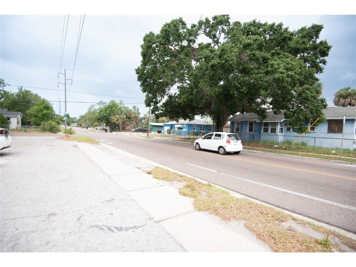 1664 15th Avenue S Saint Petersburg FL 33712 TB8373381 image34