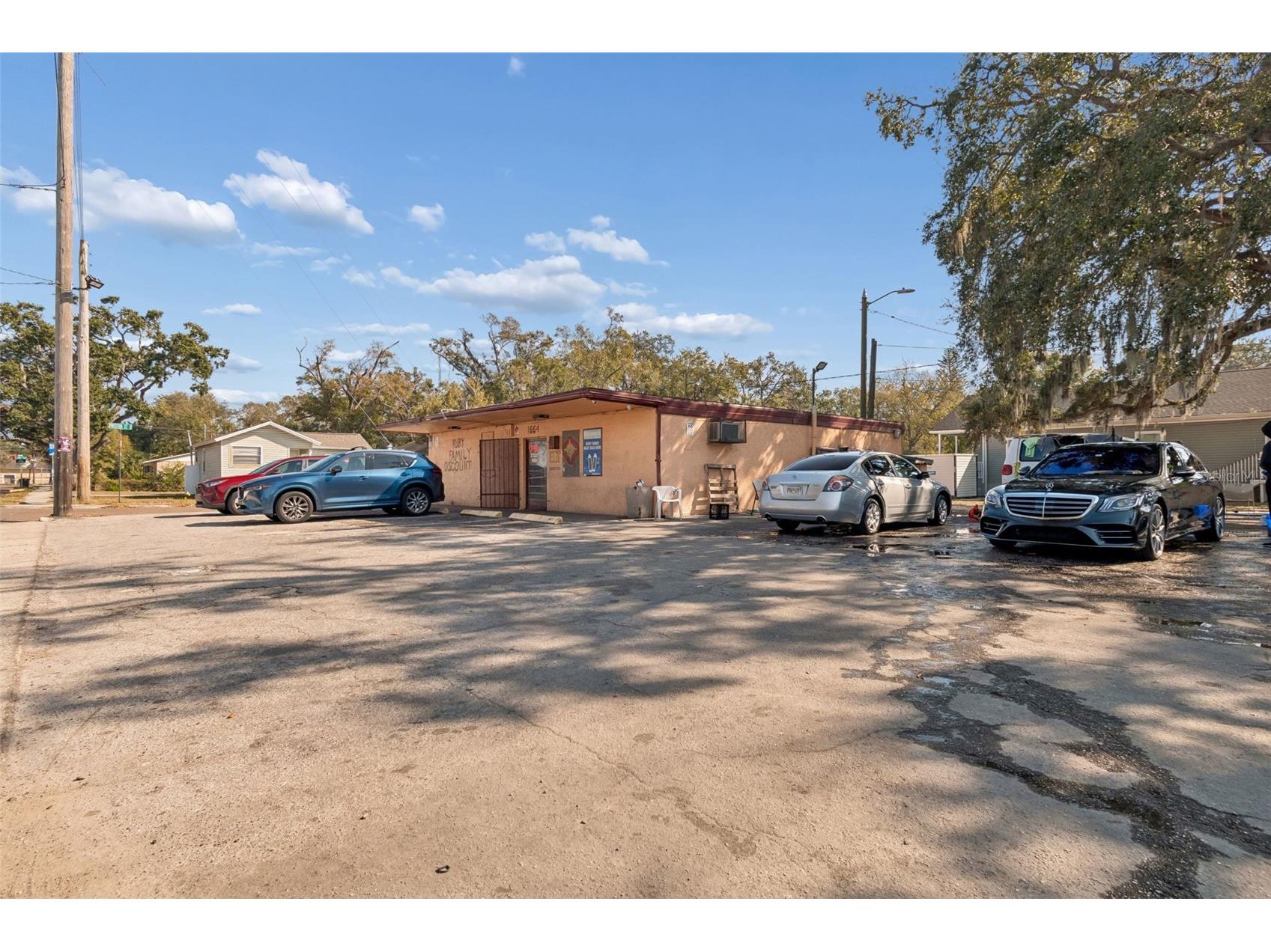 1664 15th Avenue S Saint Petersburg FL 33712 TB8473630 image16