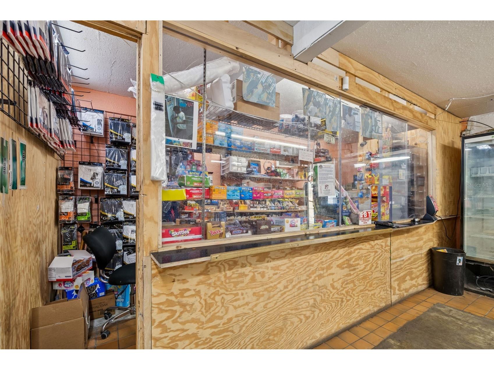 1664 15th Avenue S Saint Petersburg FL 33712 TB8473630 image6