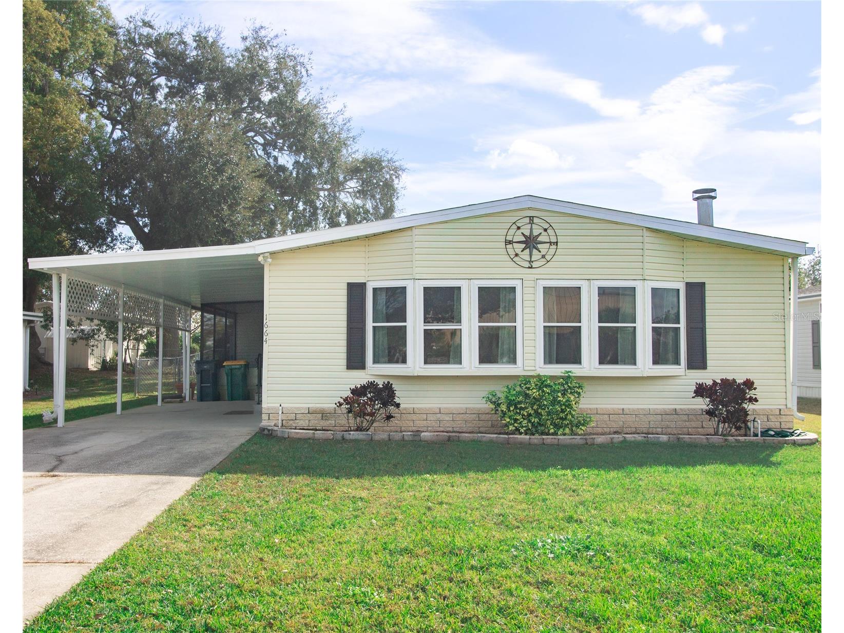 1664 Elkhart Circle Tavares FL 32778 - Lake Frances G5106111 image1