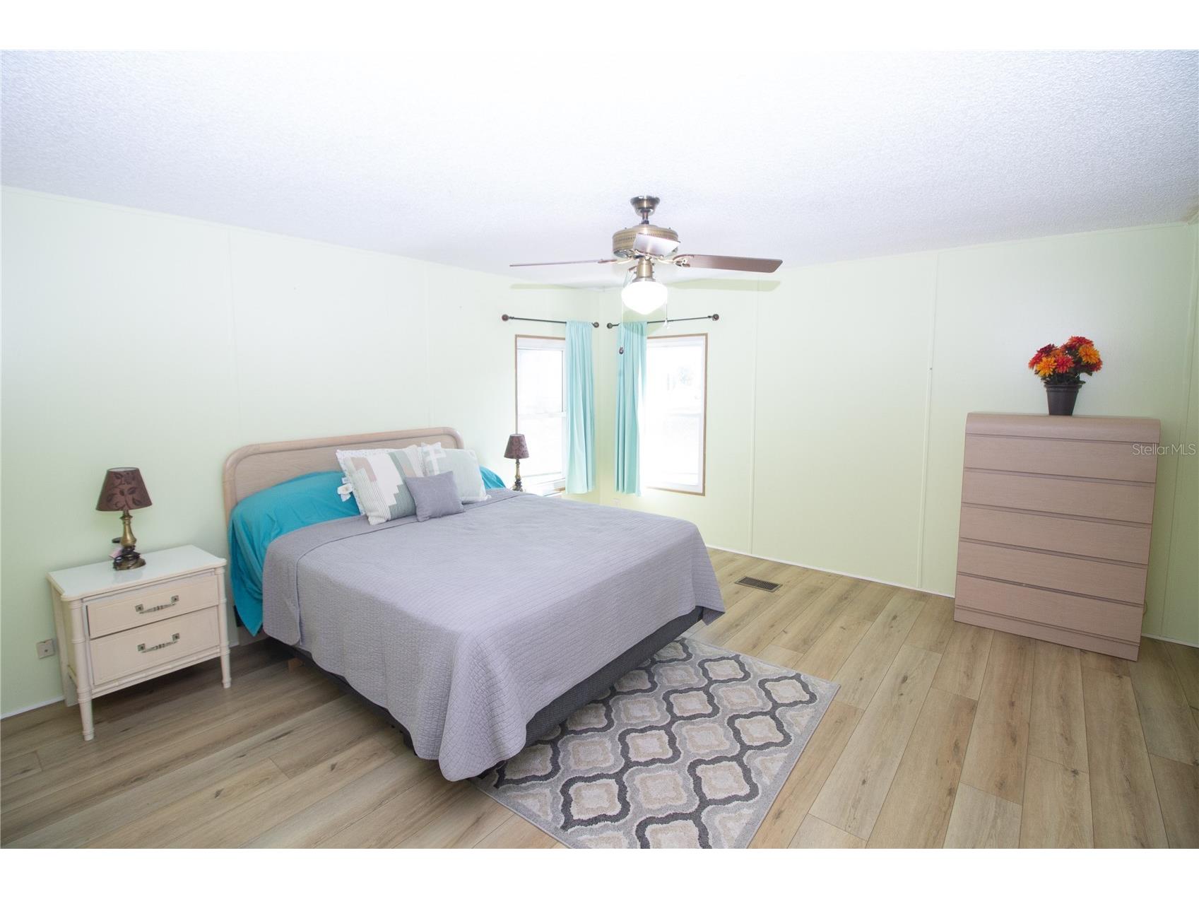 1664 Elkhart Circle Tavares FL 32778 - Lake Frances G5106111 image4