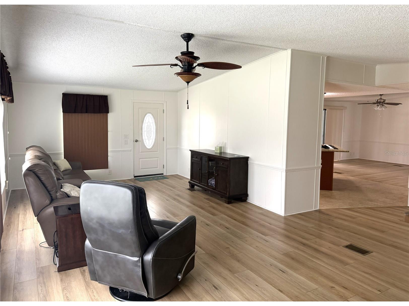 1664 Elkhart Circle Tavares FL 32778 - Lake Frances G5106111 image8