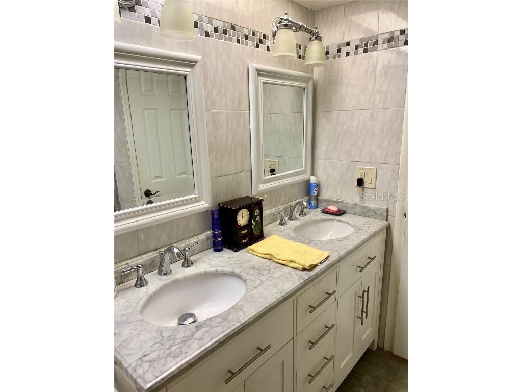 1664 S Lake Avenue #5 Clearwater FL 33756 TB8411113 image7