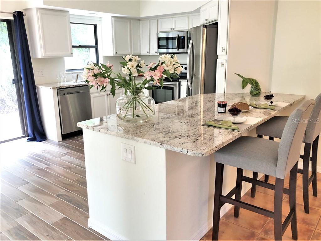 1664 Starling Drive #101 Sarasota FL 34231 A4684500 image11