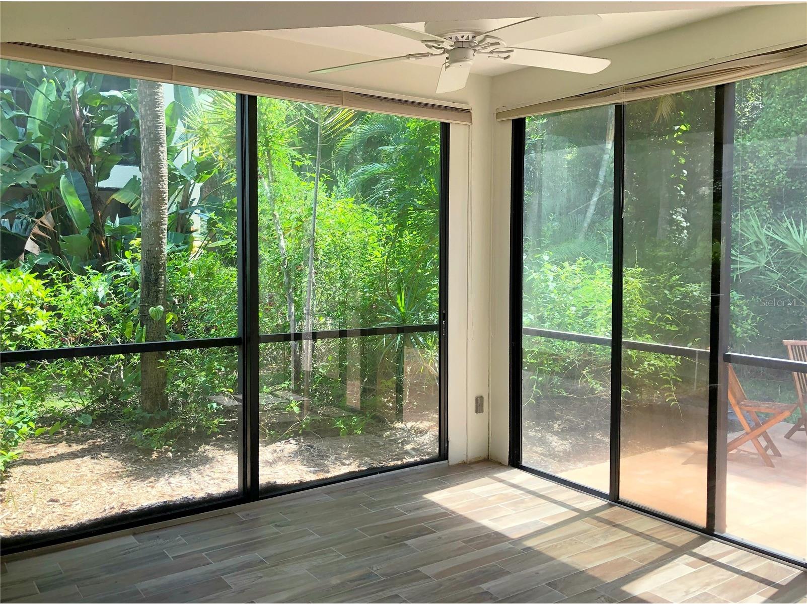 1664 Starling Drive #101 Sarasota FL 34231 A4684500 image16
