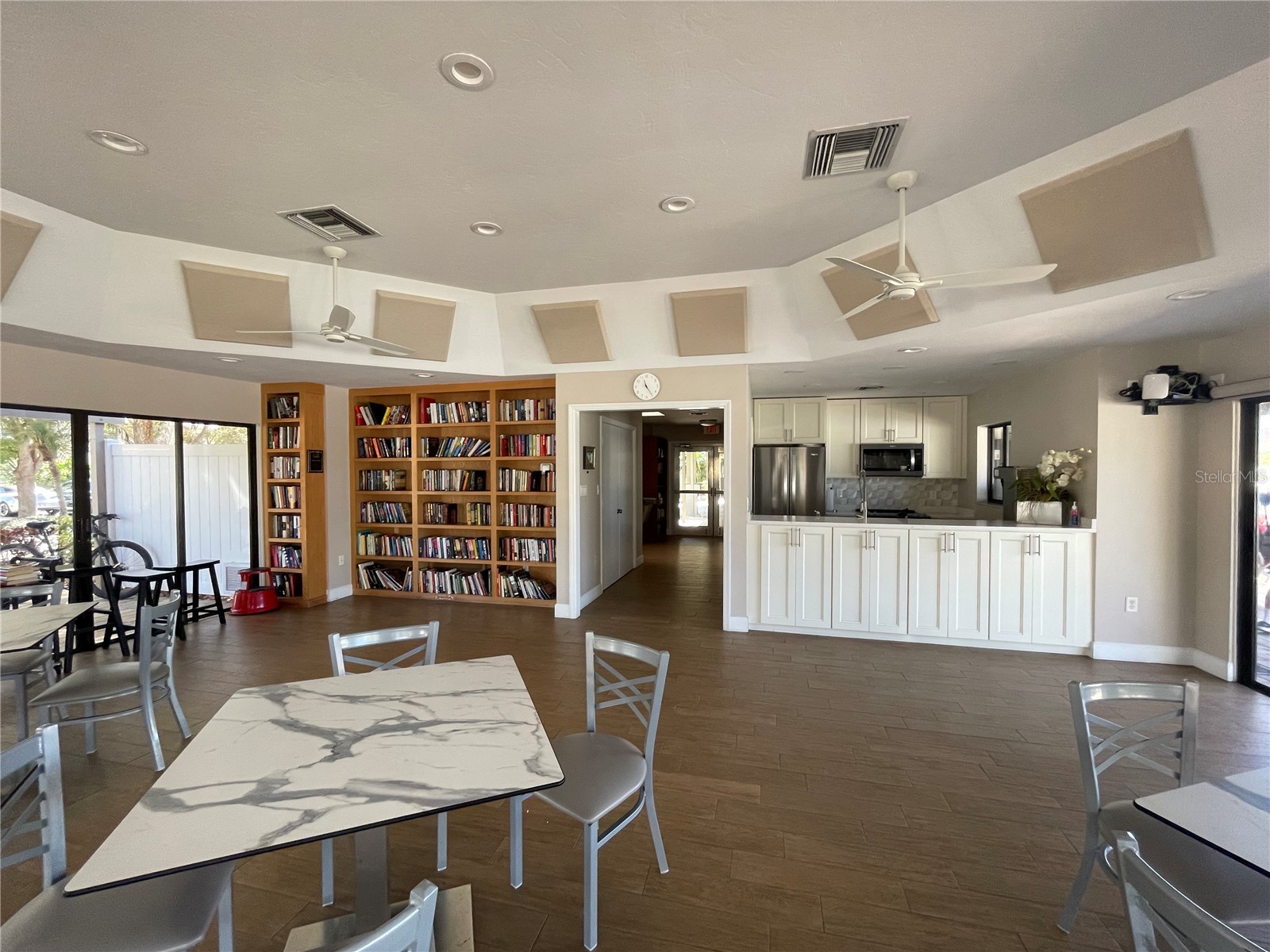 1664 Starling Drive #101 Sarasota FL 34231 A4684500 image47