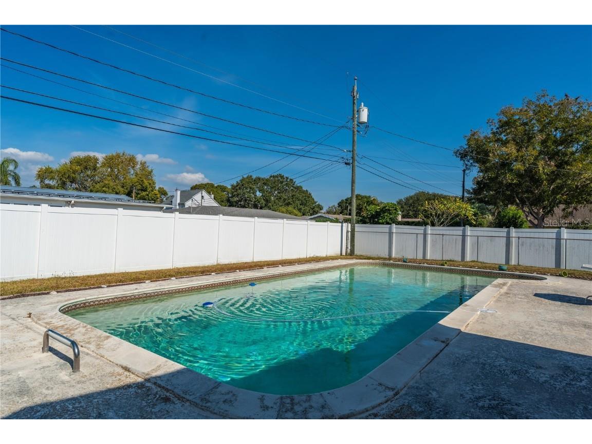 1664 Whitewood Drive Clearwater FL 33756 TB8450536 image27