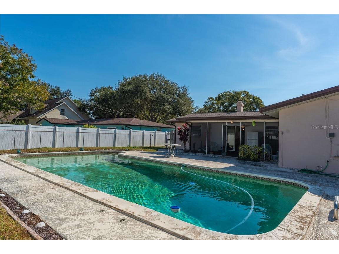 1664 Whitewood Drive Clearwater FL 33756 TB8450536 image28