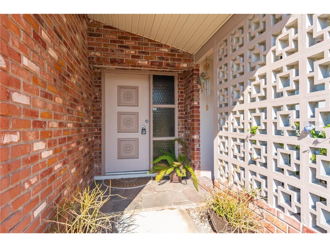 1664 Whitewood Drive Clearwater FL 33756 TB8450536 image6