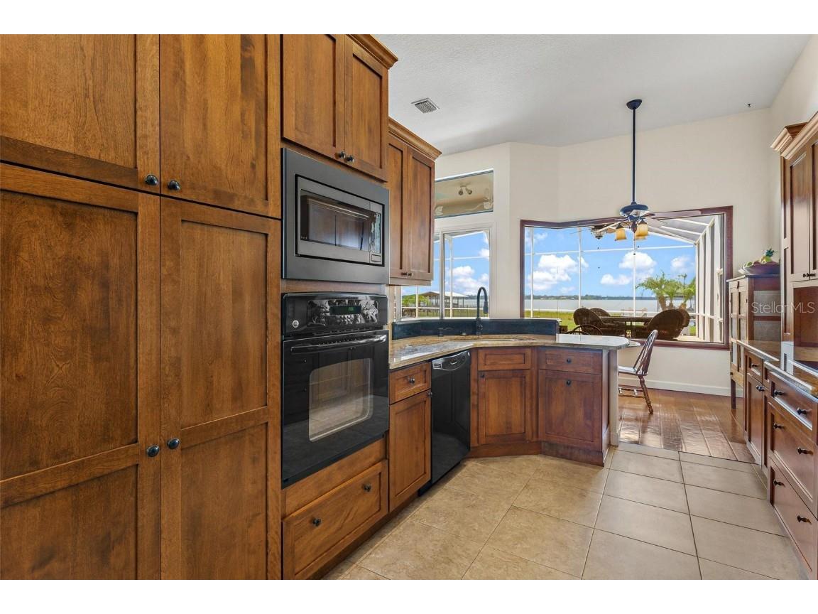 16647 E Shirley Shores Road Tavares FL 32778 - LAKE DORA G5100742 image16