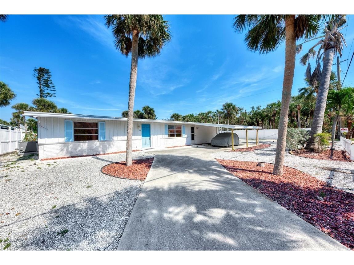 1665 Gulf Boulevard Englewood FL 34223 - LEMON BAY / GULF OF MEXICO D6129359 image1