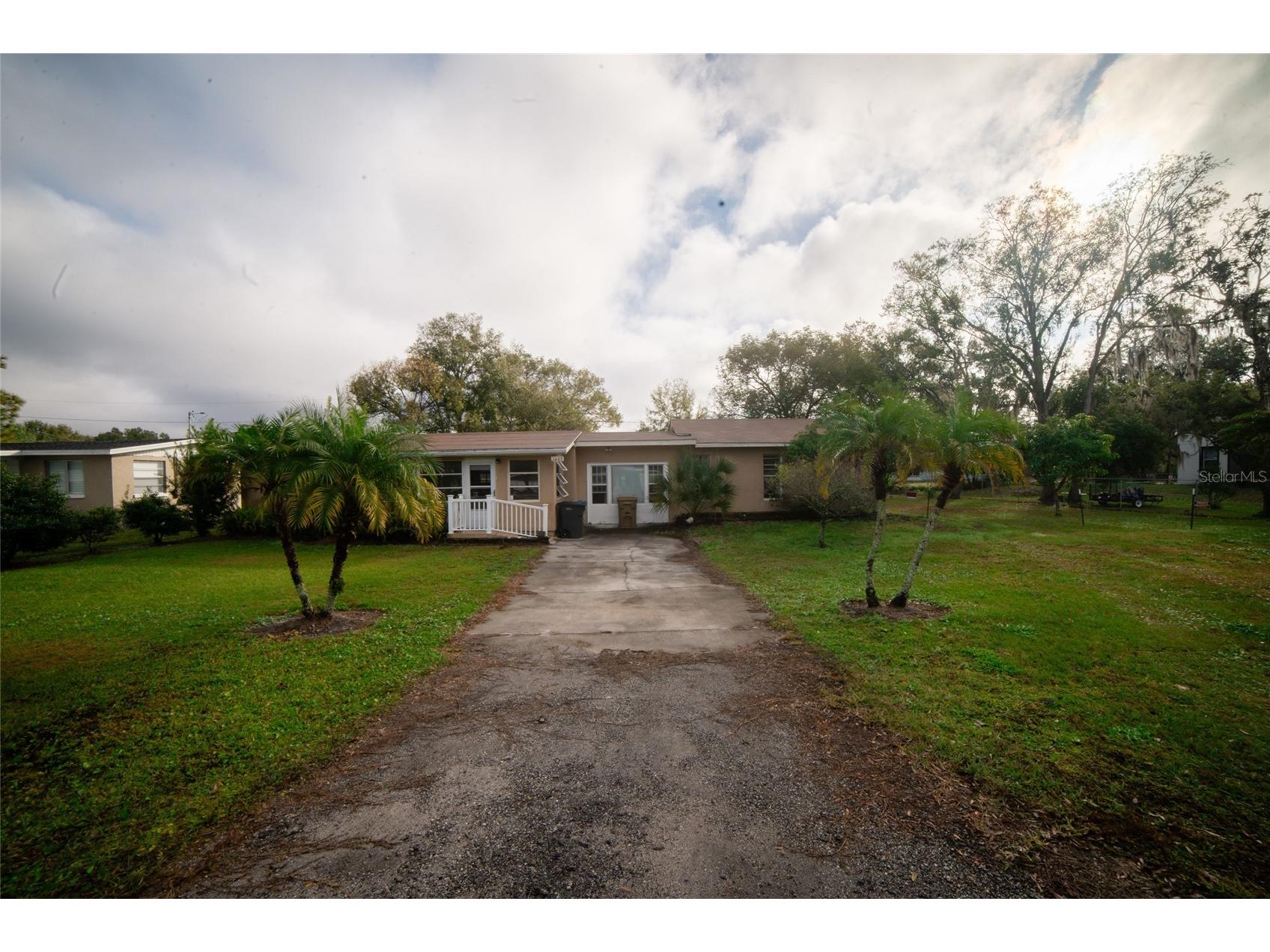 1665 Hope Street Intercession City FL 33848 O6370950 image1