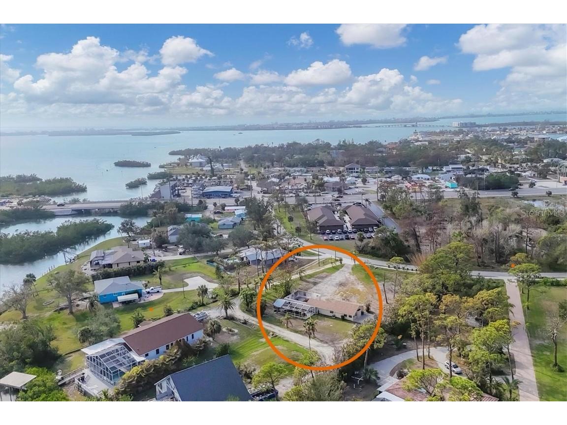 1665 Manor Road Englewood FL 34223 D6139895 image1