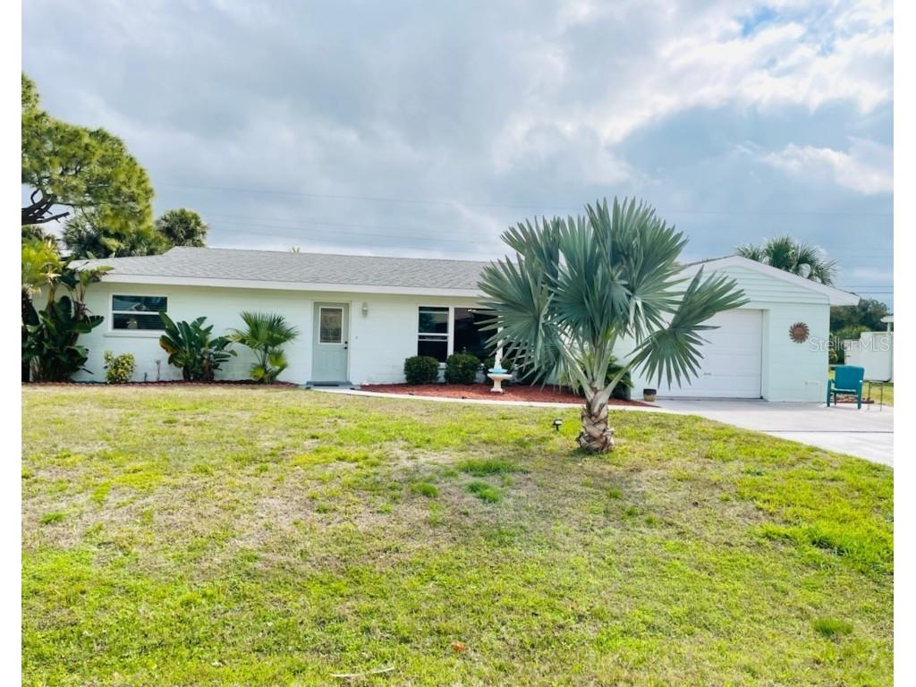 1665 Meadow Lark Lane Englewood FL 34224 D6124033 image1