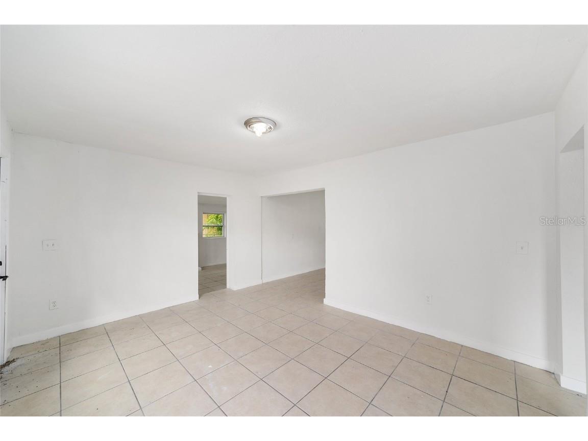 1665 SW 3rd Street Ocala FL 34471 OM710620 image10