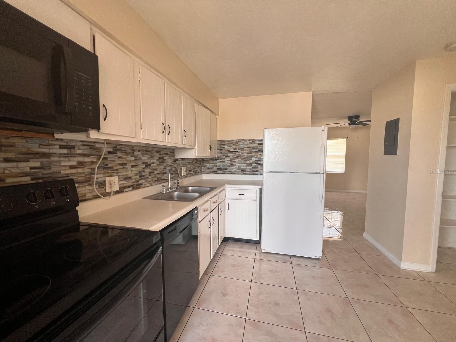 1665 W Oak Ridge Road #C Orlando FL 32809 S5150176 image13