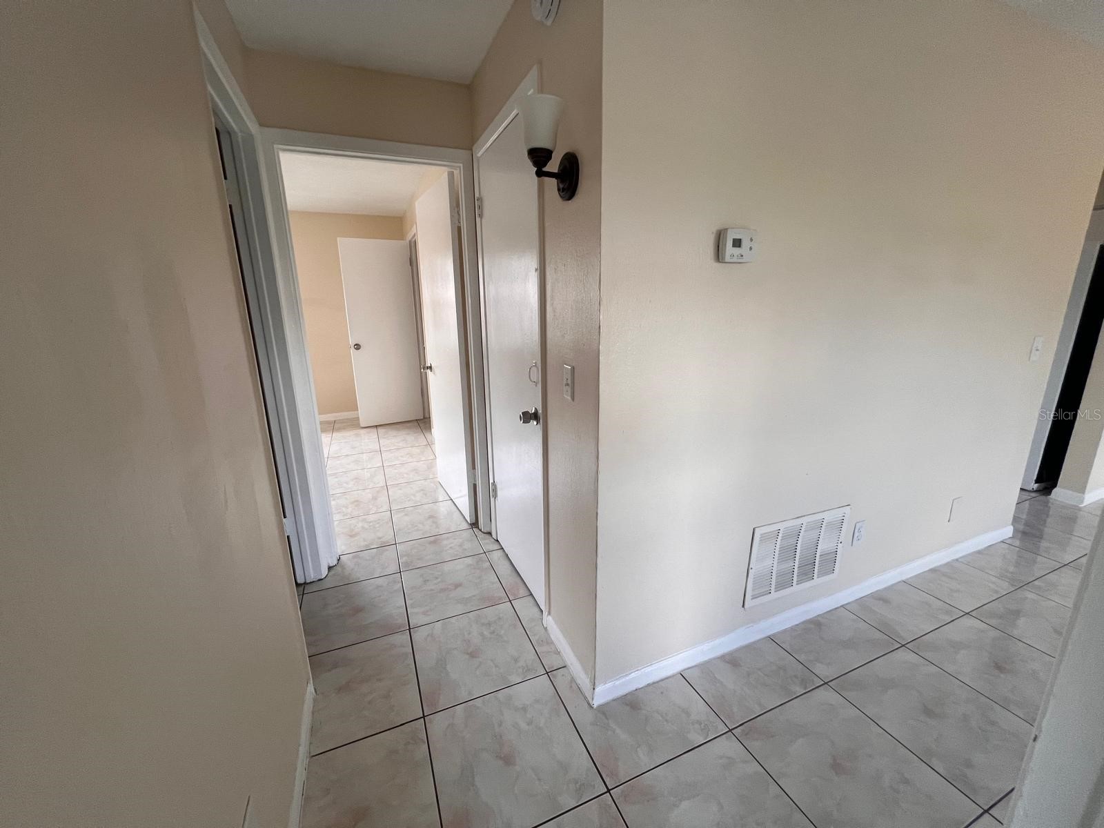 1665 W Oak Ridge Road #C Orlando FL 32809 S5150176 image18