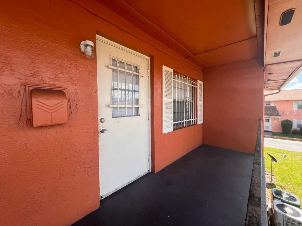 1665 W Oak Ridge Road #C Orlando FL 32809 S5150176 image2