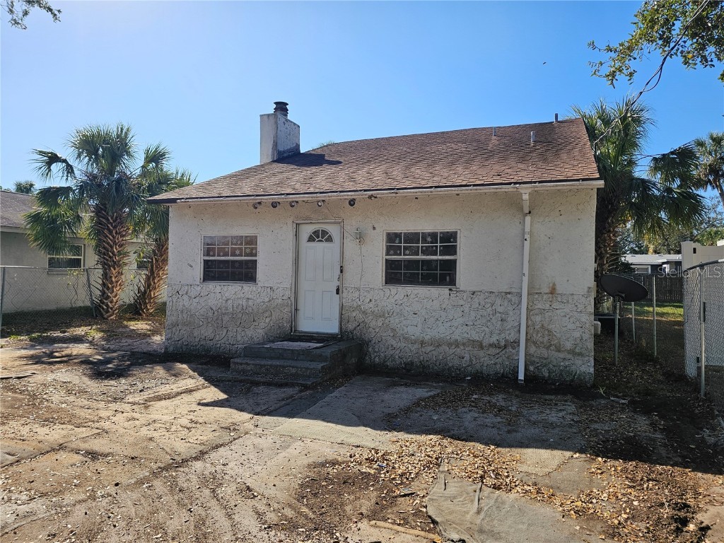 1666 23rd Street Sarasota FL 34234 A4641730 image1