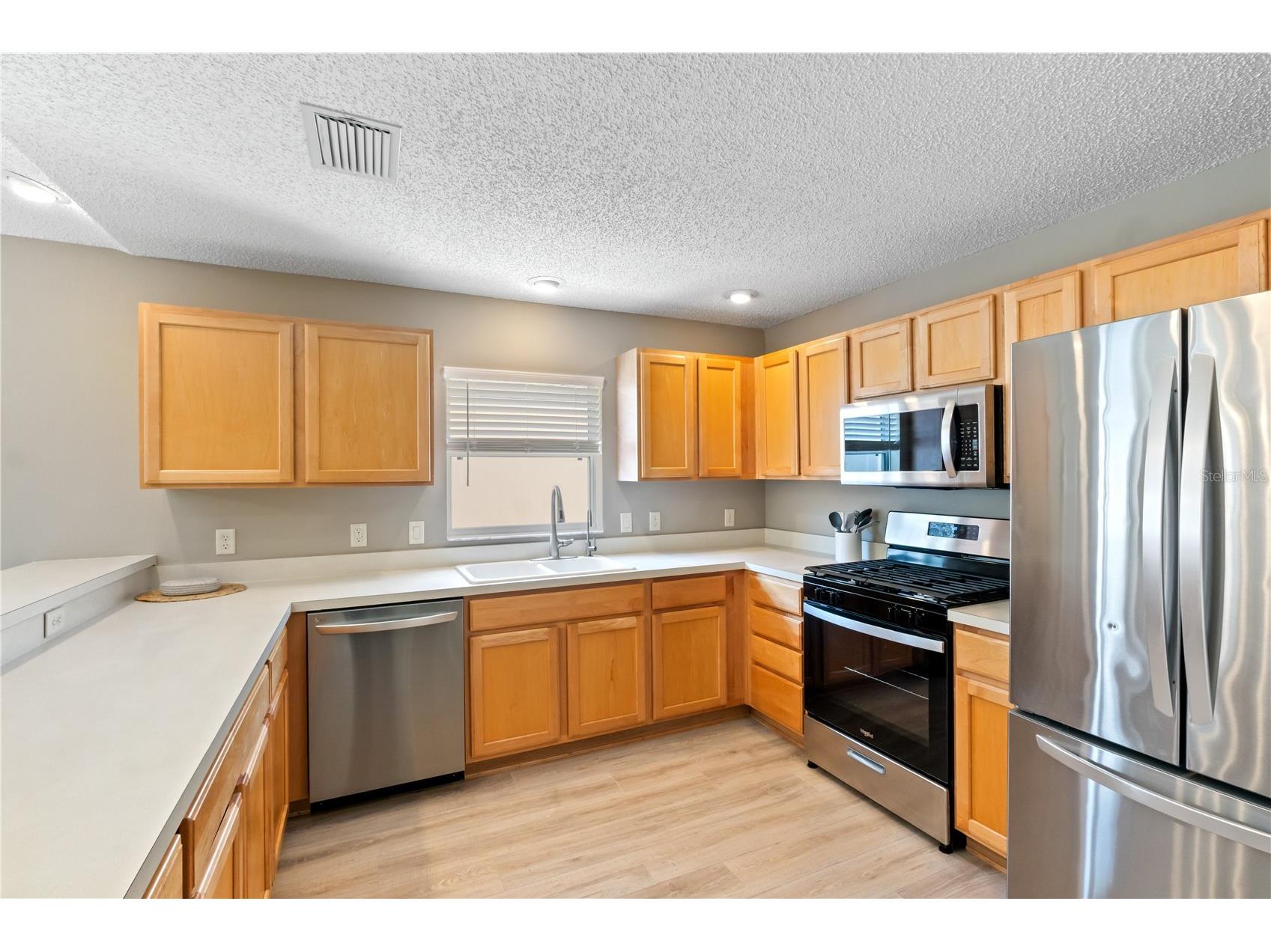 1666 Summerchase Loop The Villages FL 32162 G5111491 image4