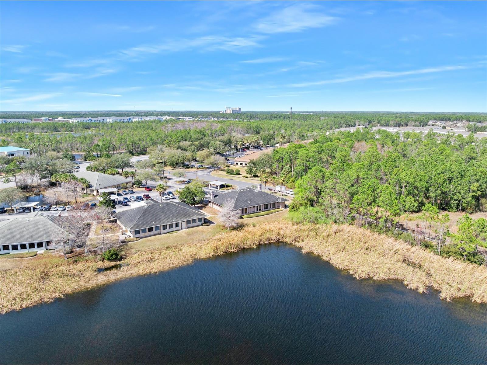 1667 N Clyde Morris Boulevard Daytona Beach FL 32117 V4948789 image14