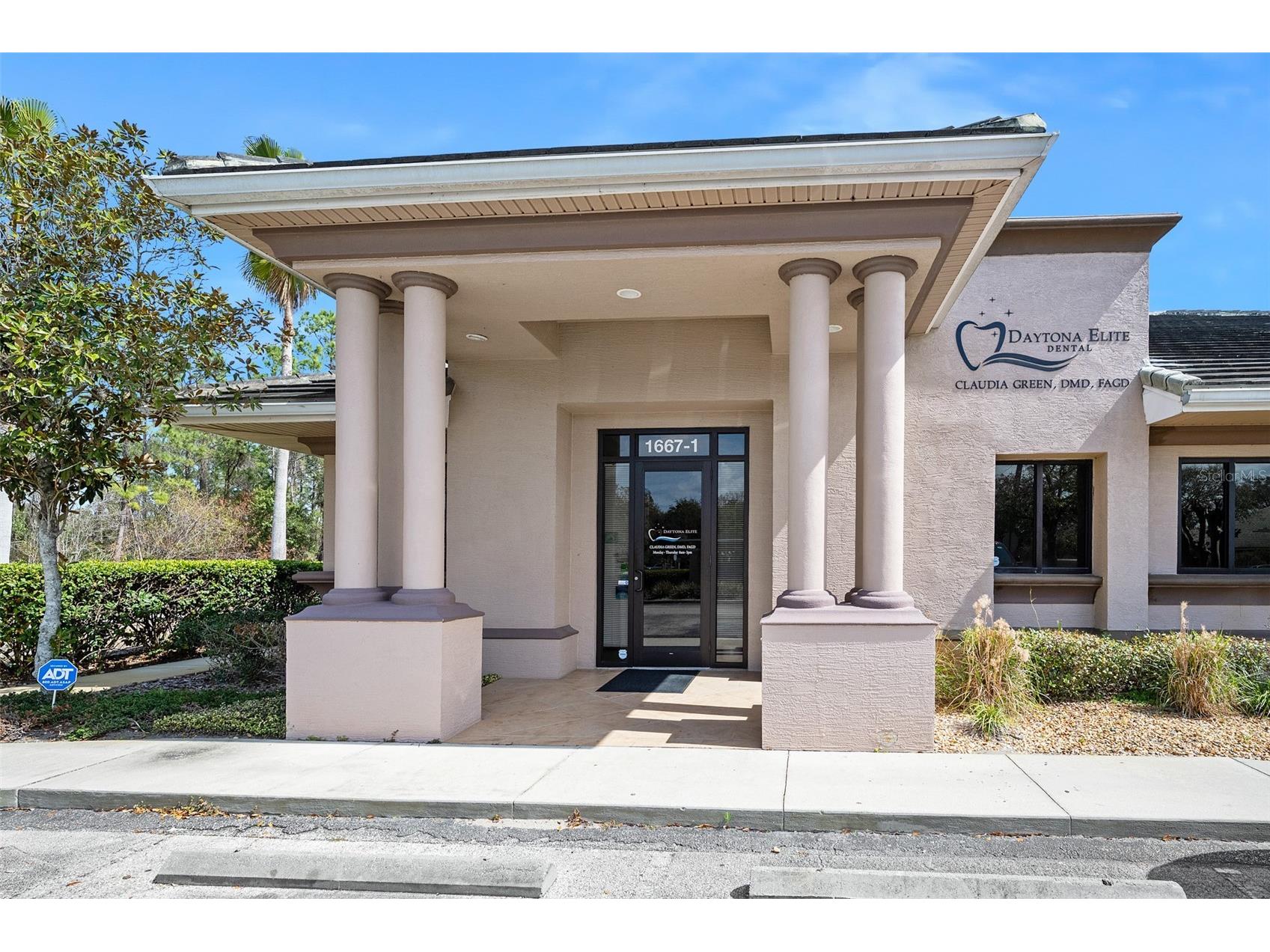 1667 N Clyde Morris Boulevard Daytona Beach FL 32117 V4948789 image16