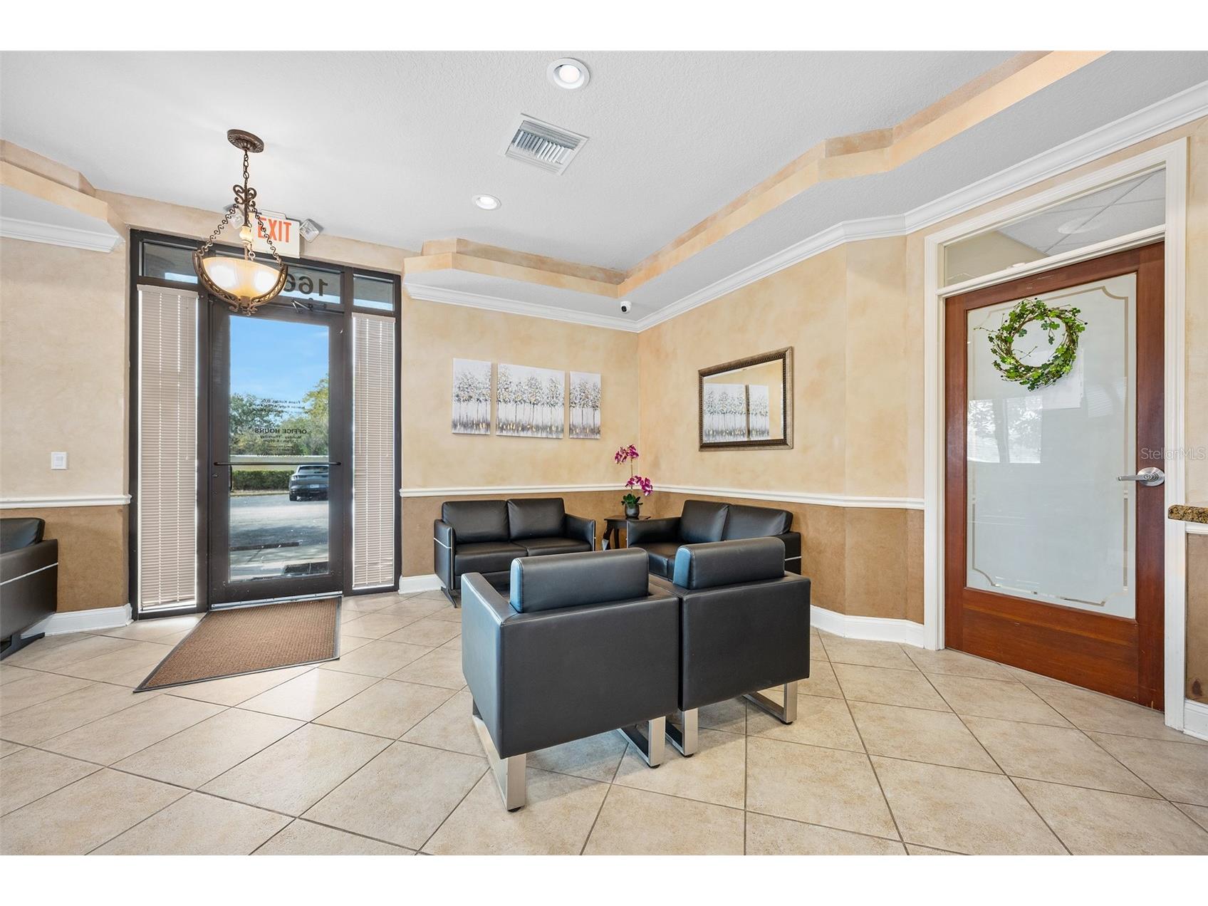 1667 N Clyde Morris Boulevard Daytona Beach FL 32117 V4948789 image46