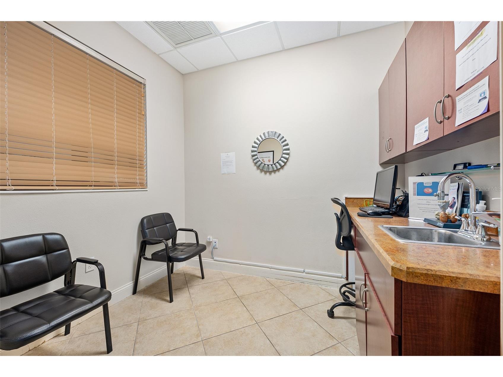 1667 N Clyde Morris Boulevard Daytona Beach FL 32117 V4948789 image51
