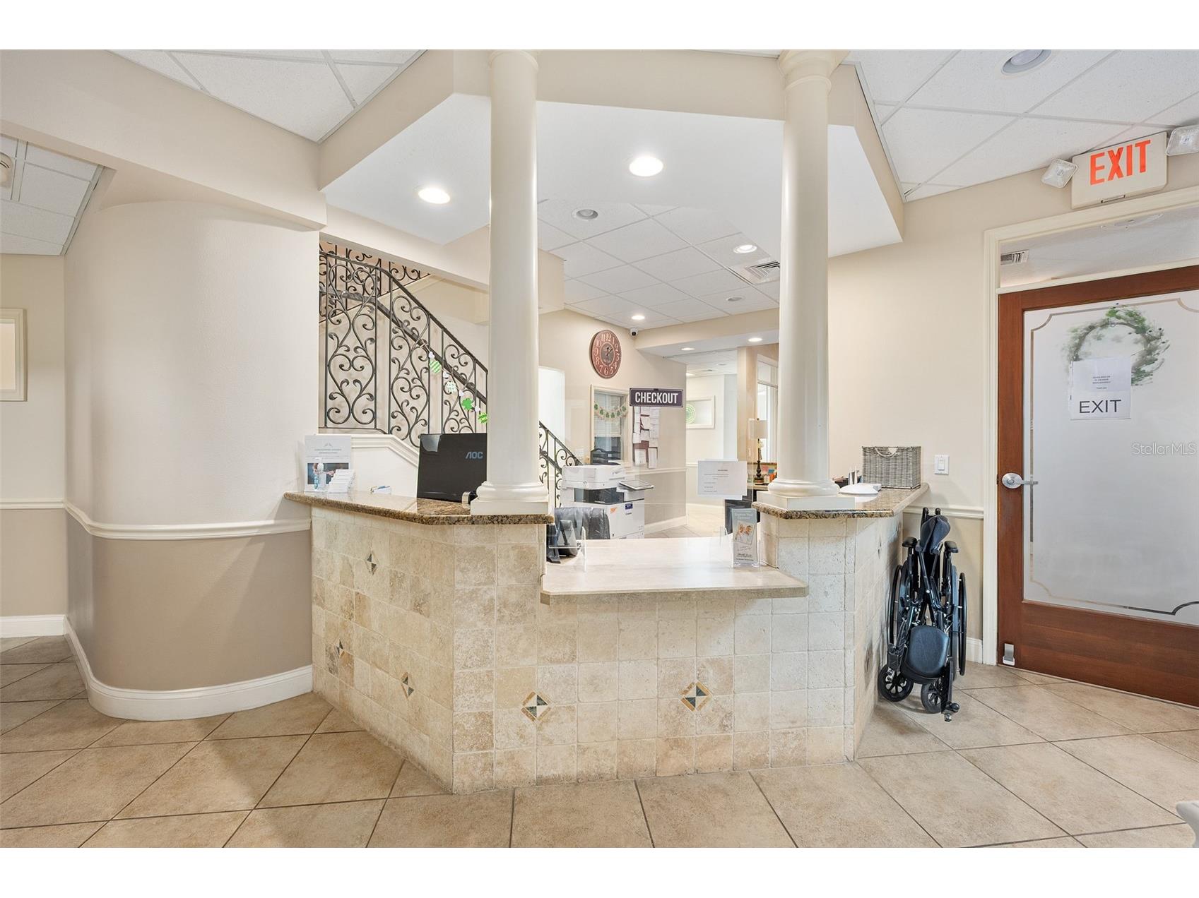 1667 N Clyde Morris Boulevard Daytona Beach FL 32117 V4948789 image53