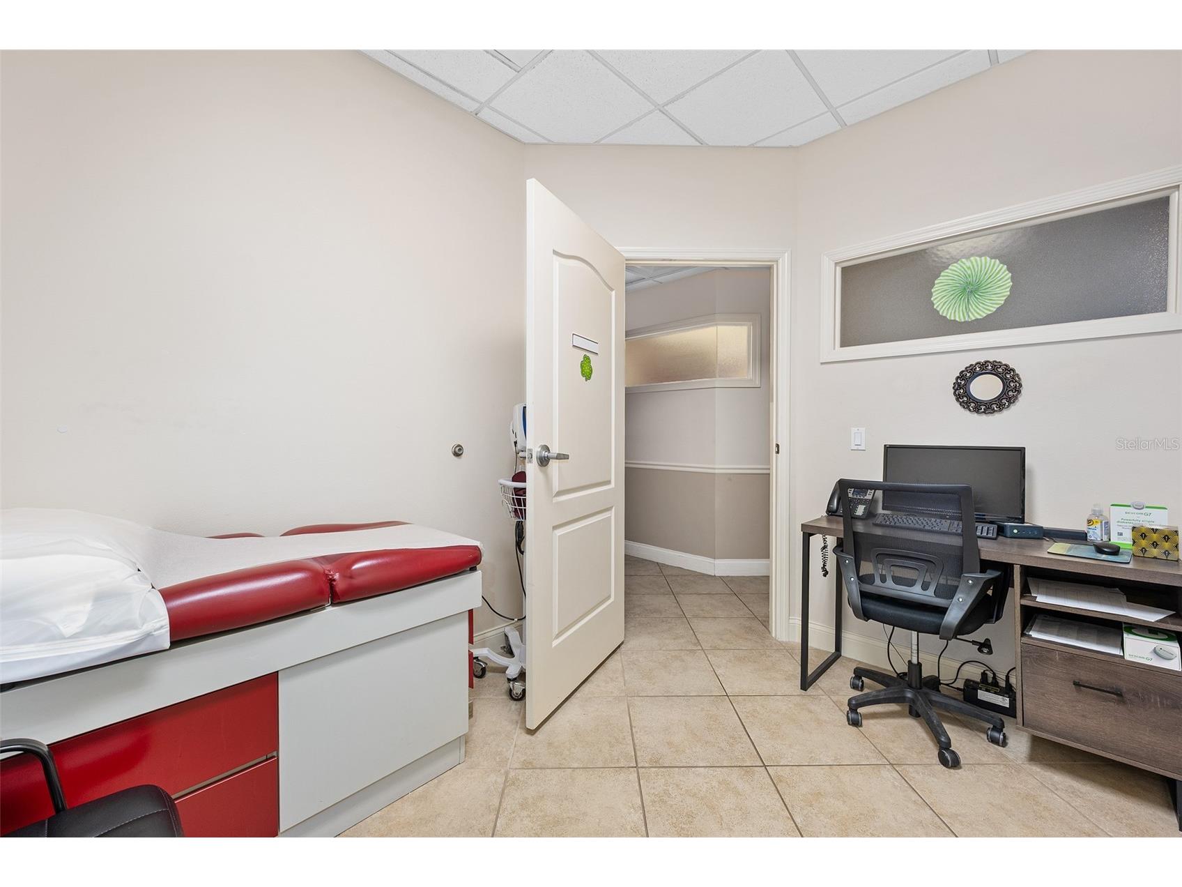 1667 N Clyde Morris Boulevard Daytona Beach FL 32117 V4948789 image54
