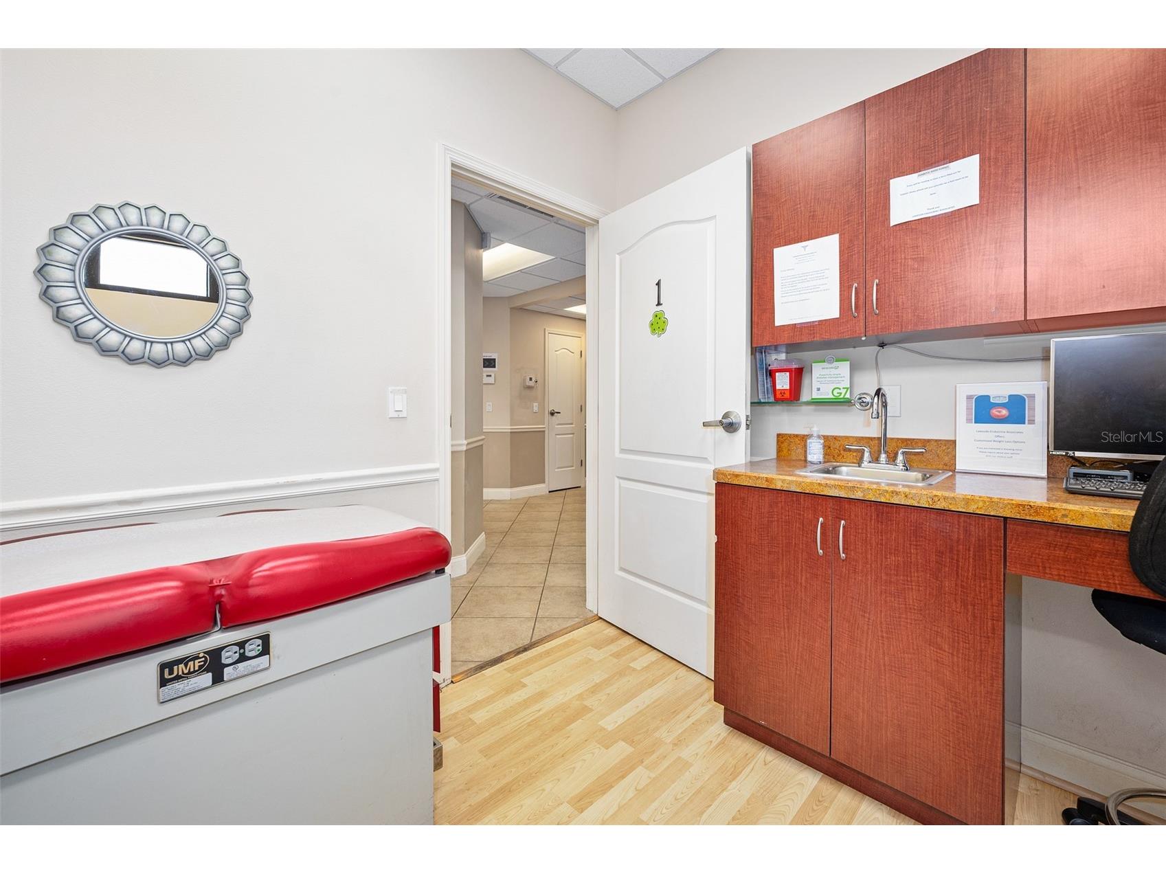 1667 N Clyde Morris Boulevard Daytona Beach FL 32117 V4948789 image60