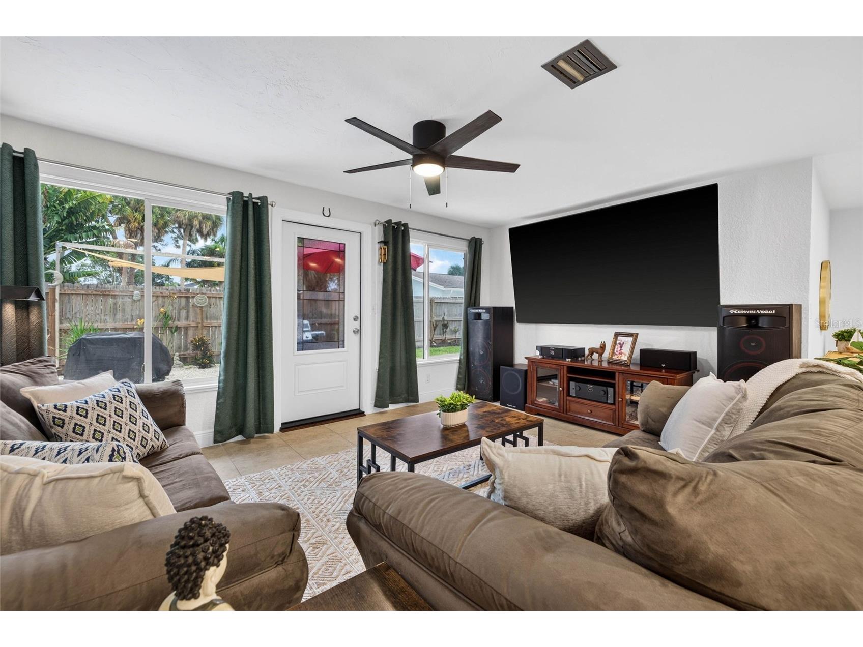 1667 N Dakota Avenue NE Saint Petersburg FL 33703 TB8524153 image13