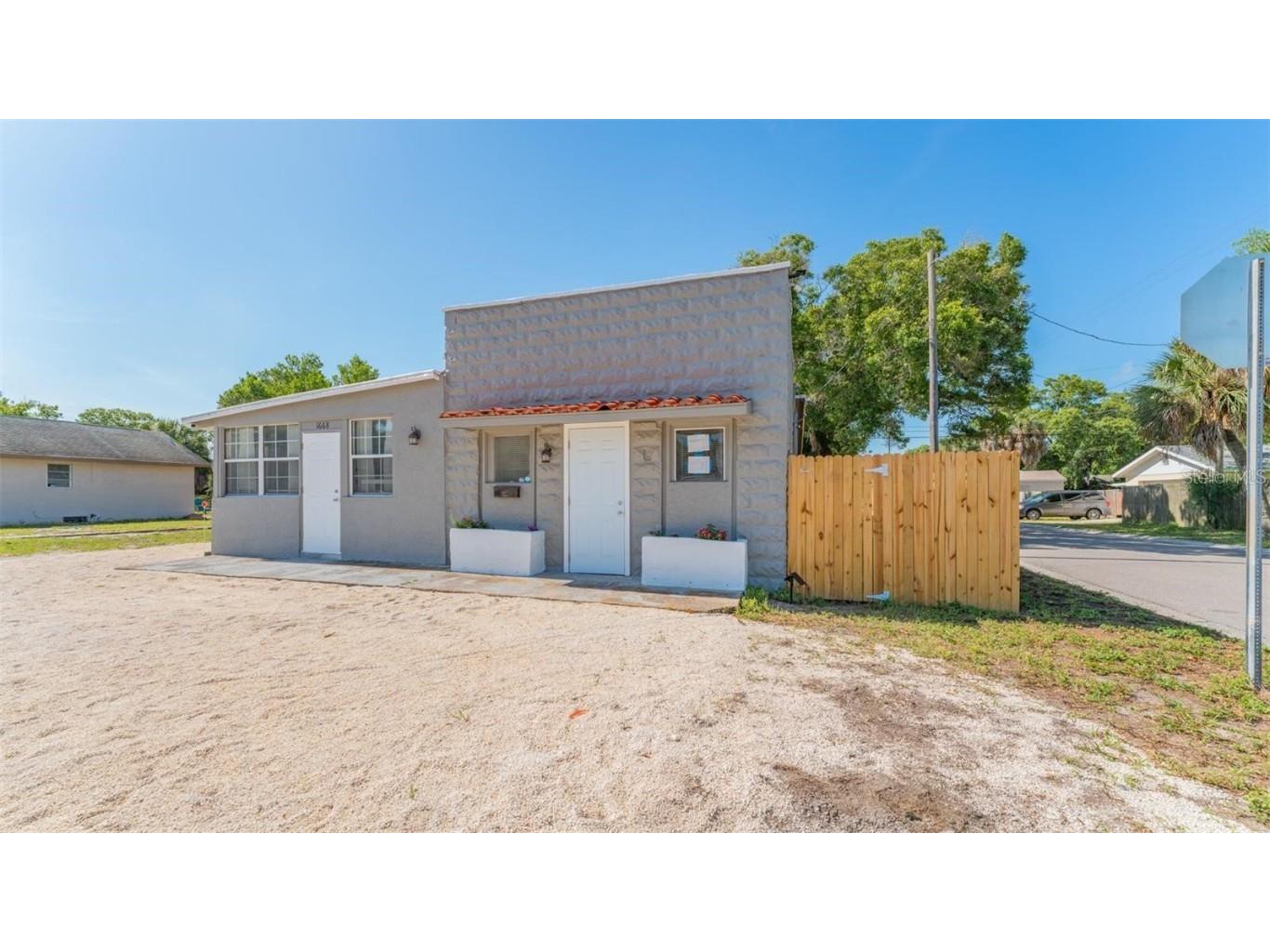 1668 28th Avenue N Saint Petersburg FL 33713 TB8421933 image1