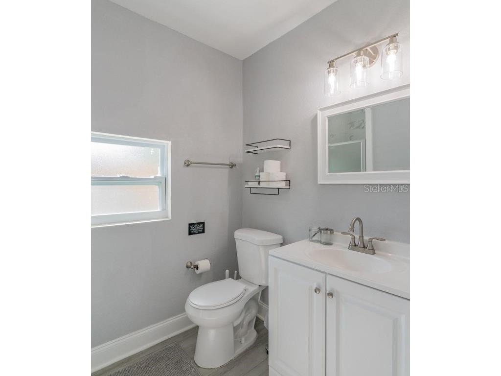 1668 28th Avenue N Saint Petersburg FL 33713 TB8421933 image14