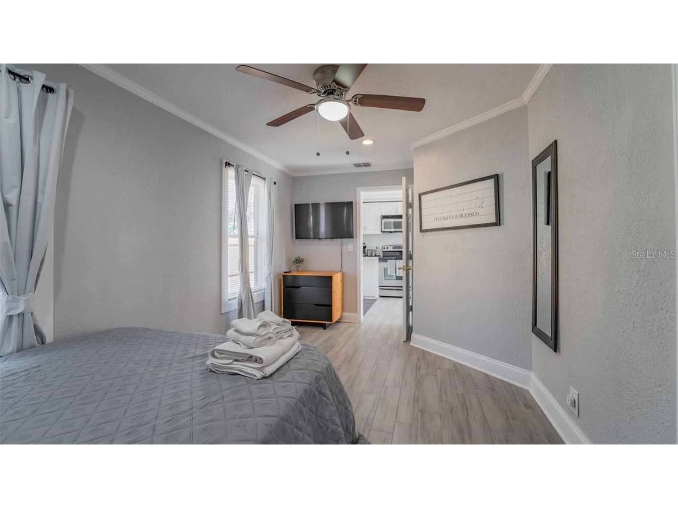 1668 28th Avenue N Saint Petersburg FL 33713 TB8421933 image9